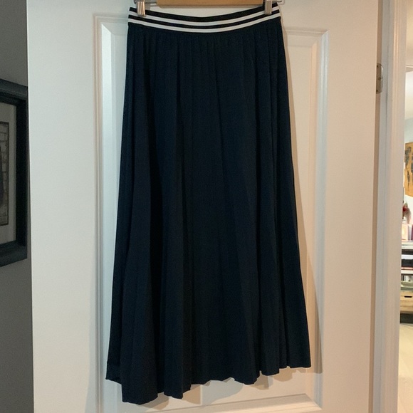 🧡 Preppy banded pleated skirt - Picture 2 of 4